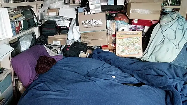 hadeszeuss2: онлайн-секс-чат