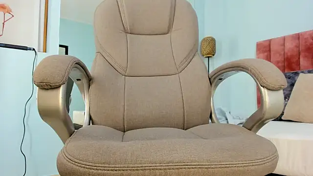 tati_saldarriaga Live XXX-chat