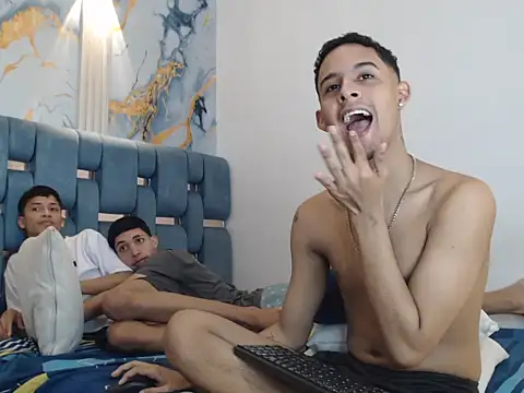 Chat XXX Live GOLD_BOYS