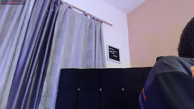 Chat XXX en directo de charlotte_brawn