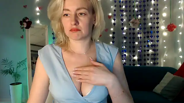 XXX chat uživo modela Sunny_blond