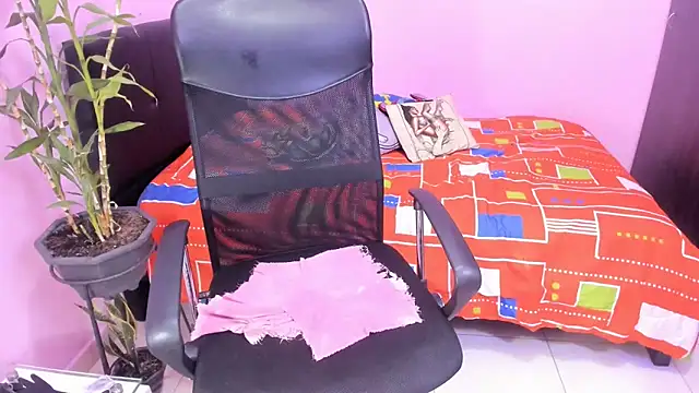 mature_dirty_squirt 现场XXX聊天