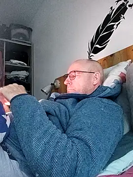 bogland33 Adlı Modelin Canlı XXX Sohbeti