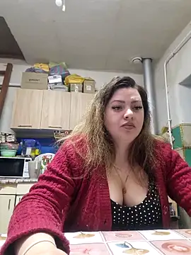 XXX chat uživo modela Jyleta