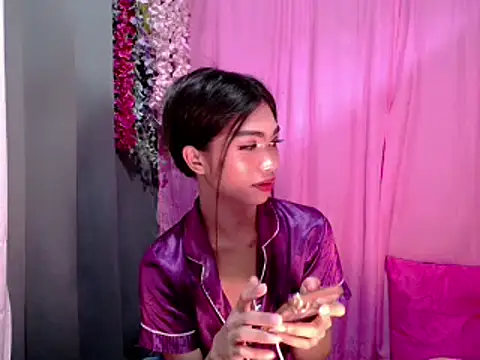 katrina_bigcock69 Pertunjukan Webcam