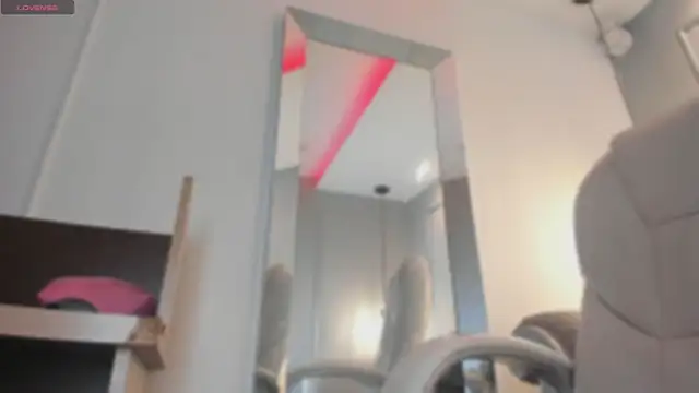 Chat +18 de CloeHap ao vivo