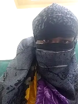 chocolate-puss' Webcam Show