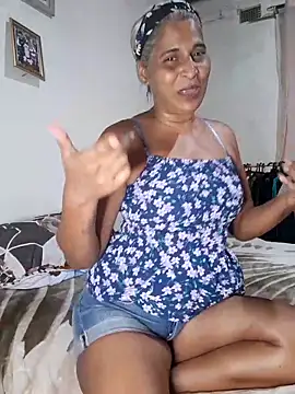 แชท XXX สดของ Goodgirlsue_77