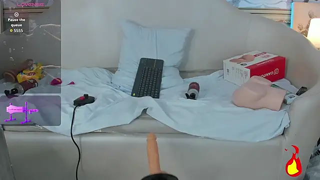 แชท XXX สดของ magnus_serket