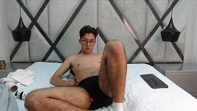 แชท XXX สดของ Austin_Reeds