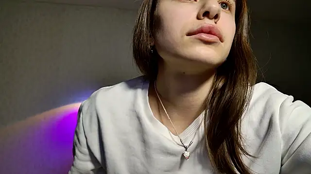 MadeInParadise live XXX chat