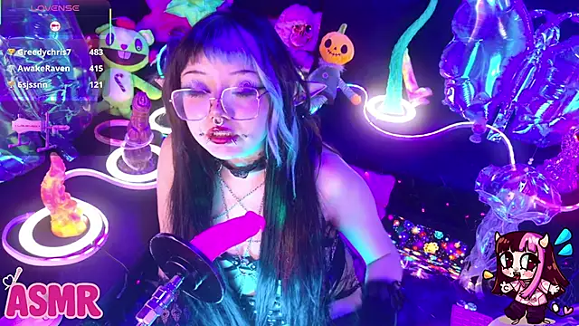 LaytonBox's Live XXX Chat