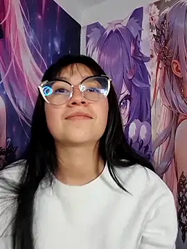 Pokazy przed kamerką – Arielle_lov