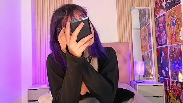 rihonna_hs8's Live XXX Chat