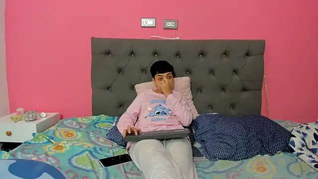 دردشة ariloe_quintero الجنسية المباشرة