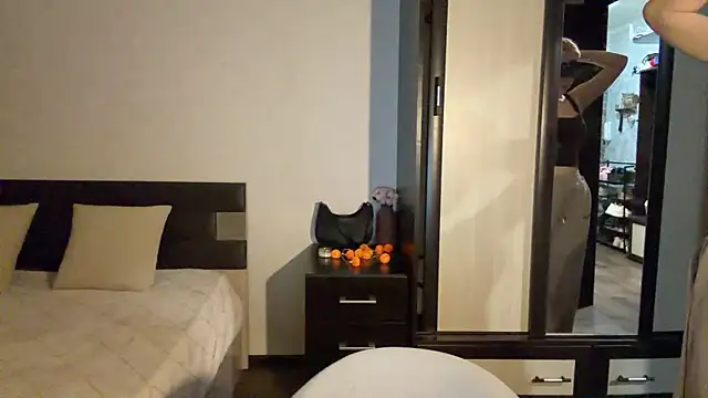 Polly_Skil Obrolan Langsung XXX