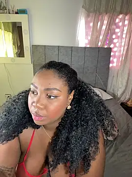 karlaebony's Live XXX Chat