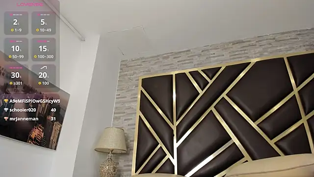 Nina-Parkerr's Live XXX Chat