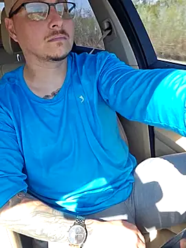 MrBiggBallz: онлайн-секс-чат