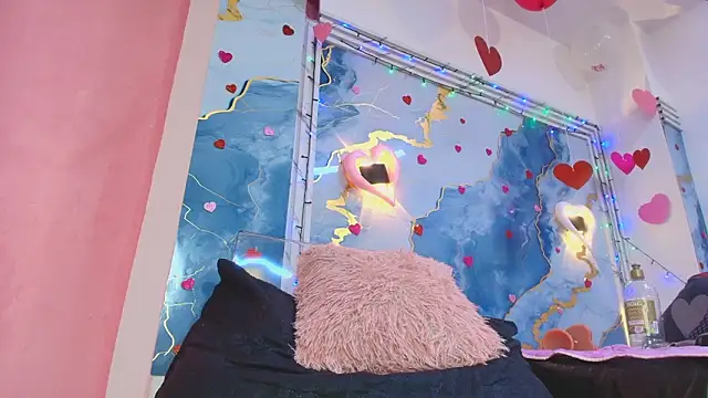 Chatroom XXX en direct de lorrayne_