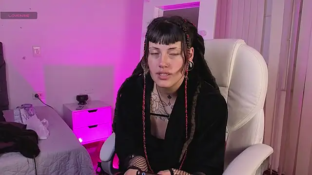 Živý XXX chat _sharlotte777