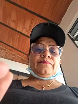 Vickyfox_ Chat XXX live