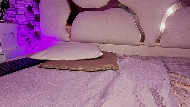 XXX chat uživo modela LIHIAN_TAY