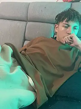 NaytonFreeman live XXX chat