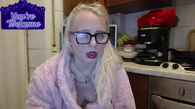 Онлайн чат XXX martachatte