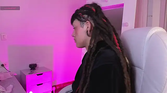 _sharlotte777's Live XXX Chat