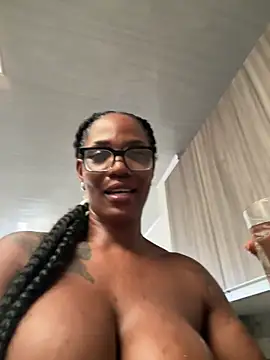 Bustykeyla 라이브 XXX 채팅