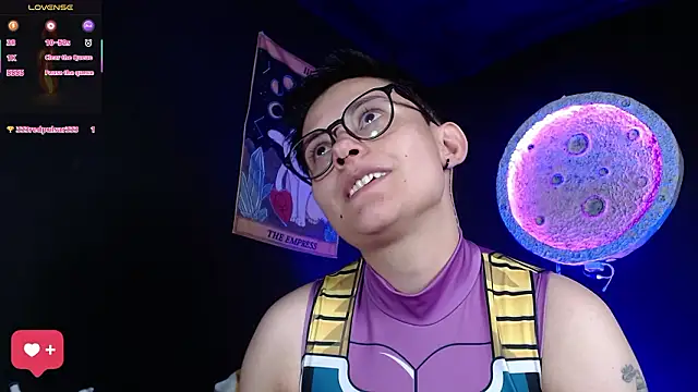 Show de girl_intense444 na webcam