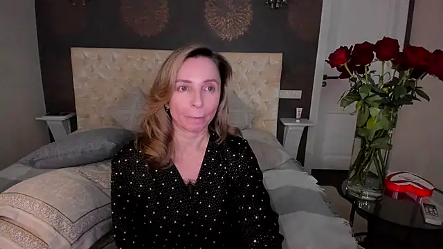 Chatroom XXX en direct de AllisonWilliams