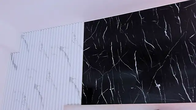 XXX chat uživo modela Reginavegaa