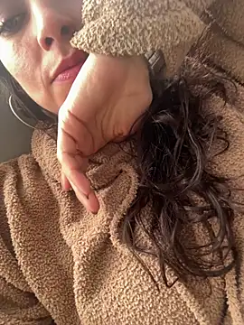 Harmony_Hills live XXX chat