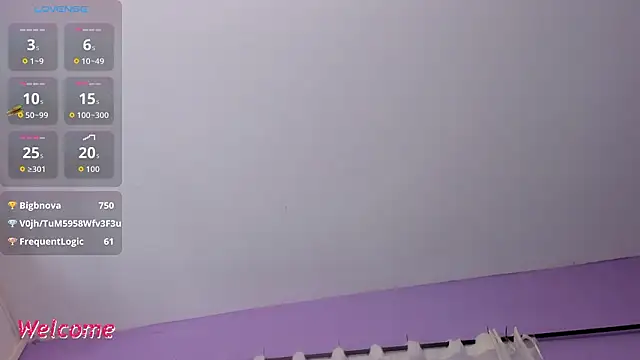 naomii_0 live XXX chat