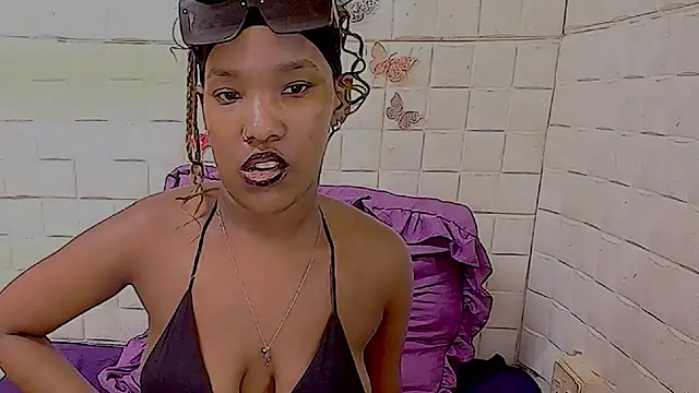 Czat XXX na żywo – EroticSexyPrada