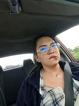 ISABELLA-24_ live XXX chat