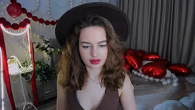 دردشة MiracleCurly الجنسية المباشرة