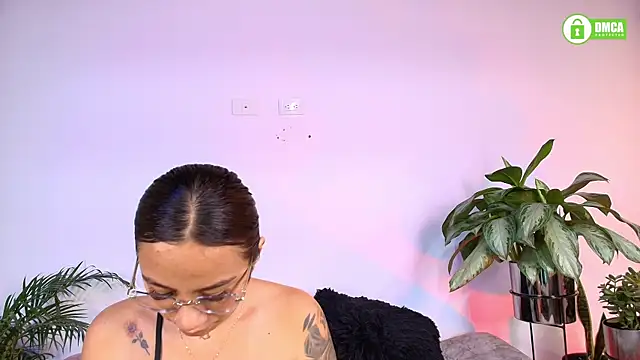 Jules_n_Gia 라이브 XXX 채팅