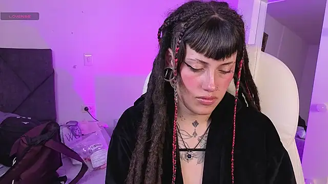 _sharlotte777's Live XXX Chat