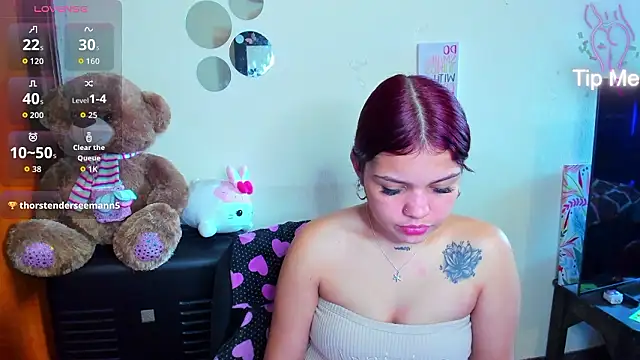 Ema__Luna's Live XXX Chat