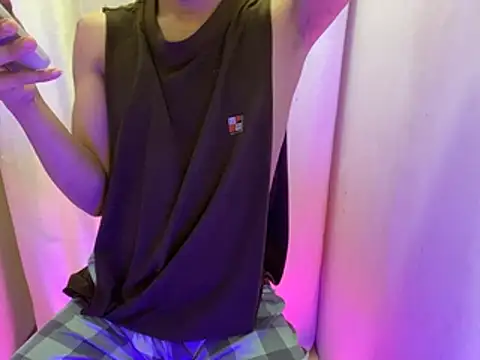 _CandyTwink_'s Webcam Show