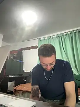 Baphomet212341 webkamerás műsora