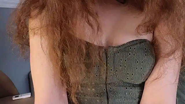 Lili_Torin Chat XXX in diretta