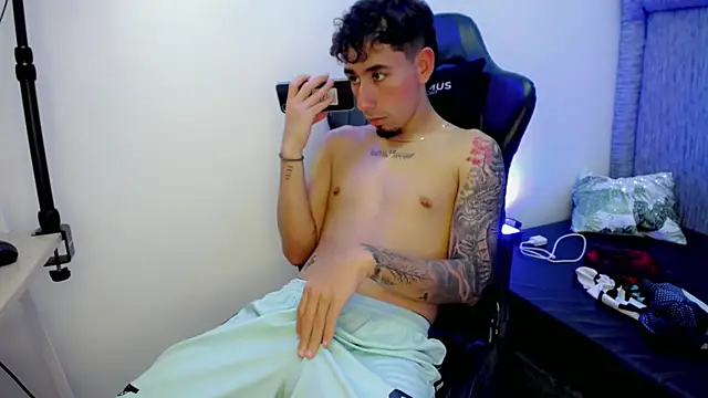 Show Webcam de Owen_courtz