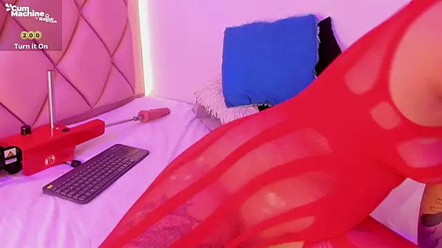 Онлайн чат XXX AntonellaQueenn