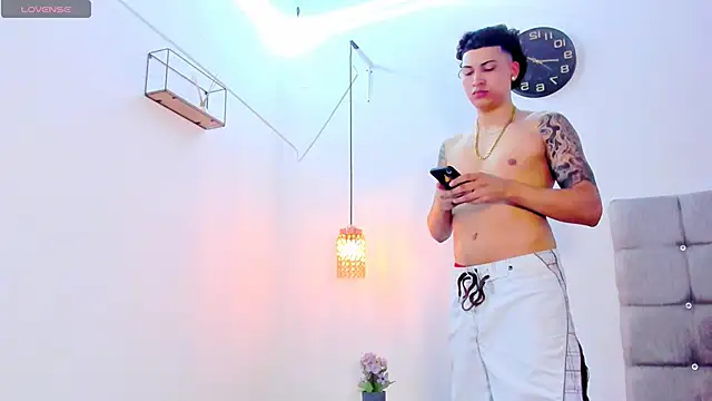 Chat XXX ao vivo de Br4ndxpimm