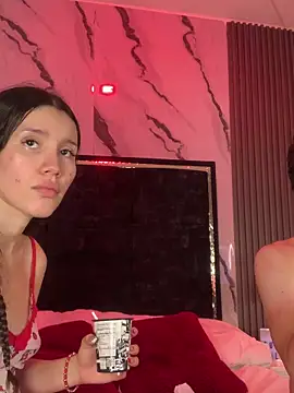 SsexCouplee: διαδικτυακό σόου στην κάμερα