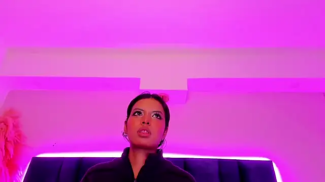 แชท XXX สดของ GrishaMochka